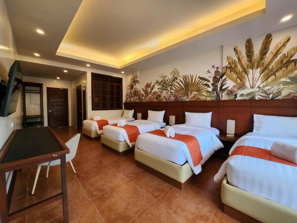 Costa Celine Beach Resort Kinablangan Buitenkant foto