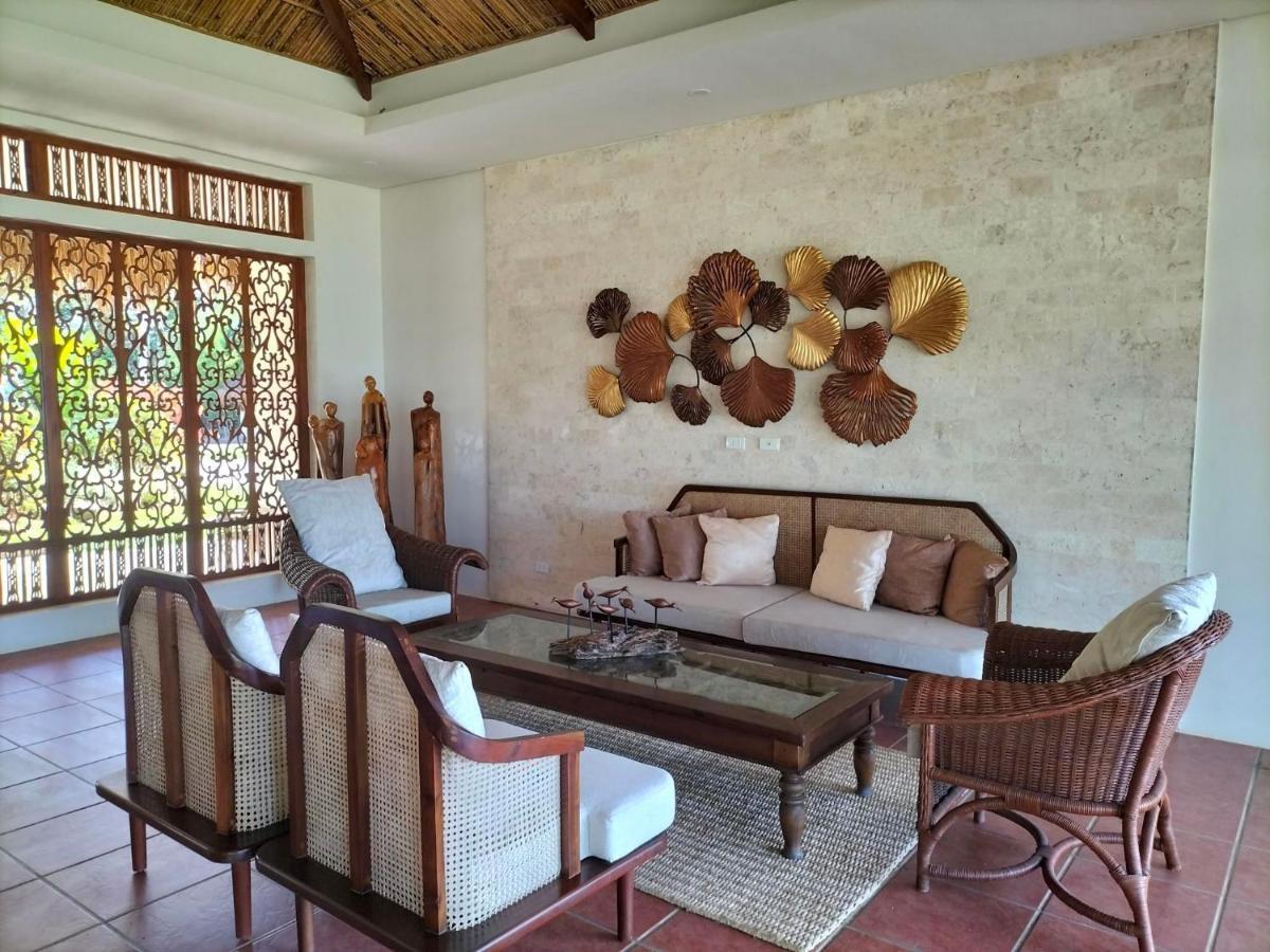 Costa Celine Beach Resort Kinablangan Buitenkant foto